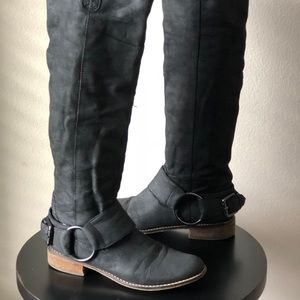 Steve Madden Knee high riding boot